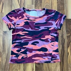MOTHER- The Itty Bitty Sinful I’m Here Camo Shirt Size Small